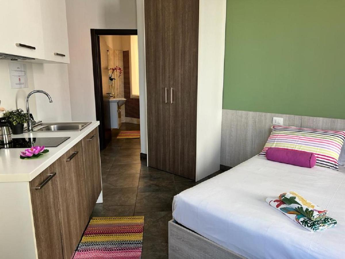 Bnbook Residence Matteotti Новара Екстериор снимка