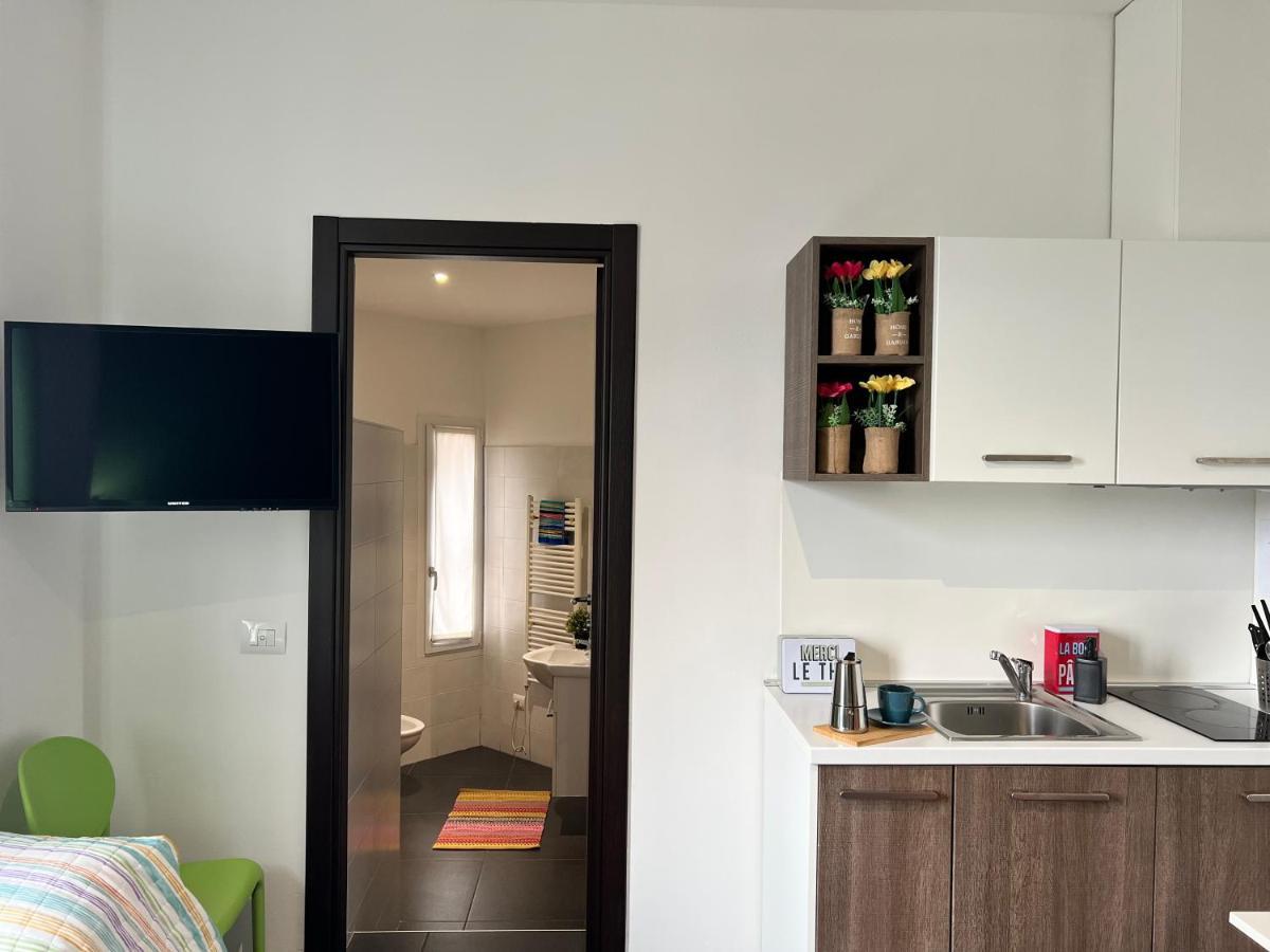 Bnbook Residence Matteotti Новара Екстериор снимка