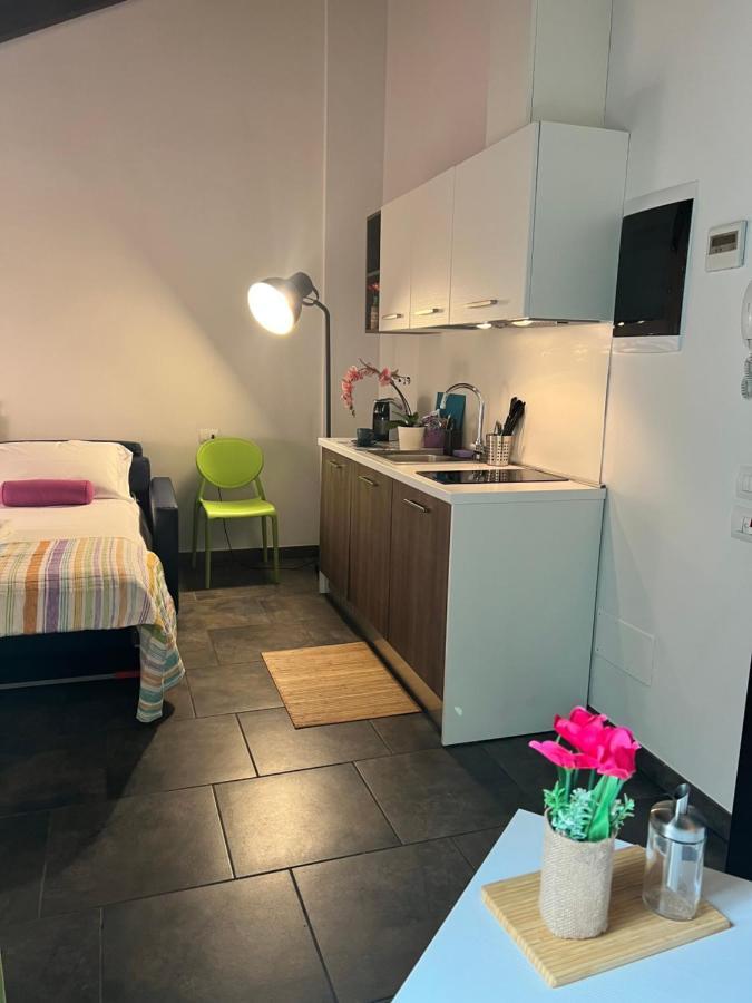 Bnbook Residence Matteotti Новара Екстериор снимка