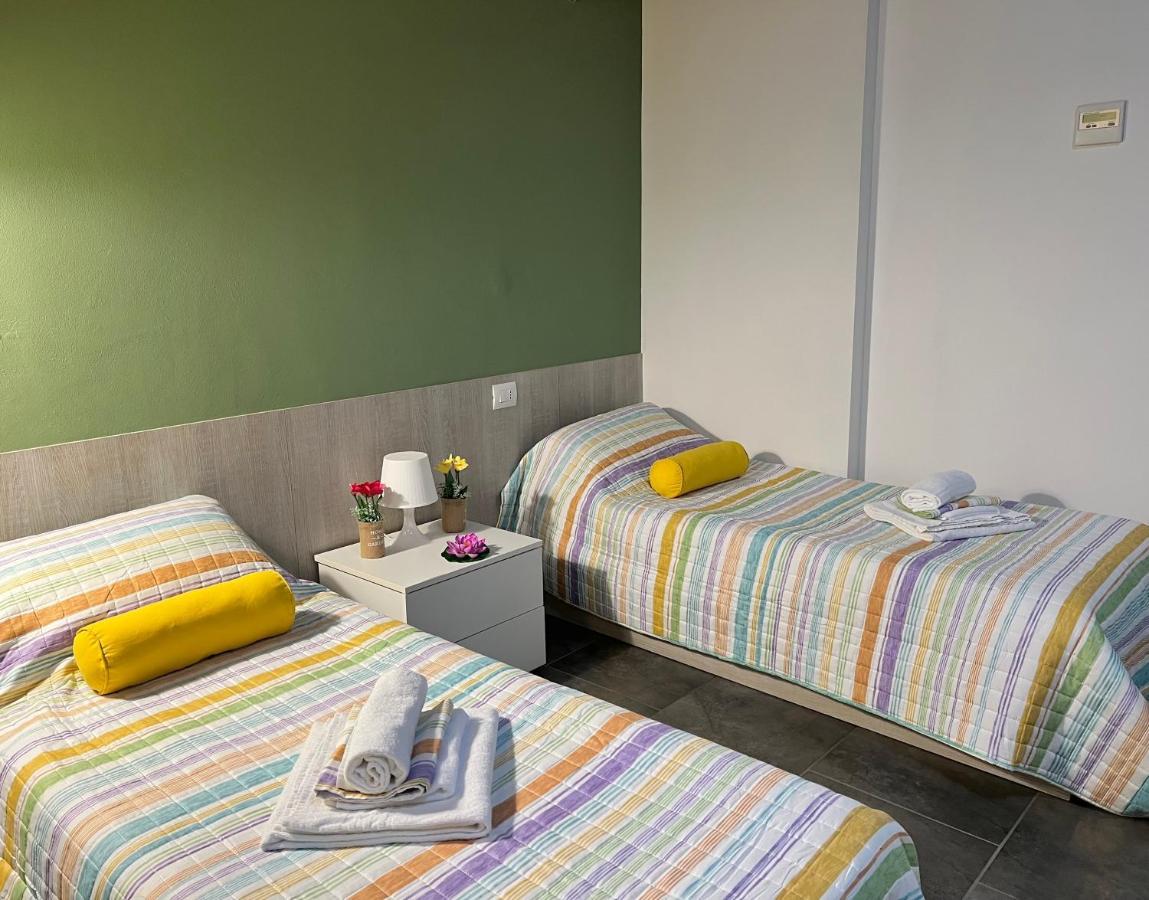 Bnbook Residence Matteotti Новара Екстериор снимка
