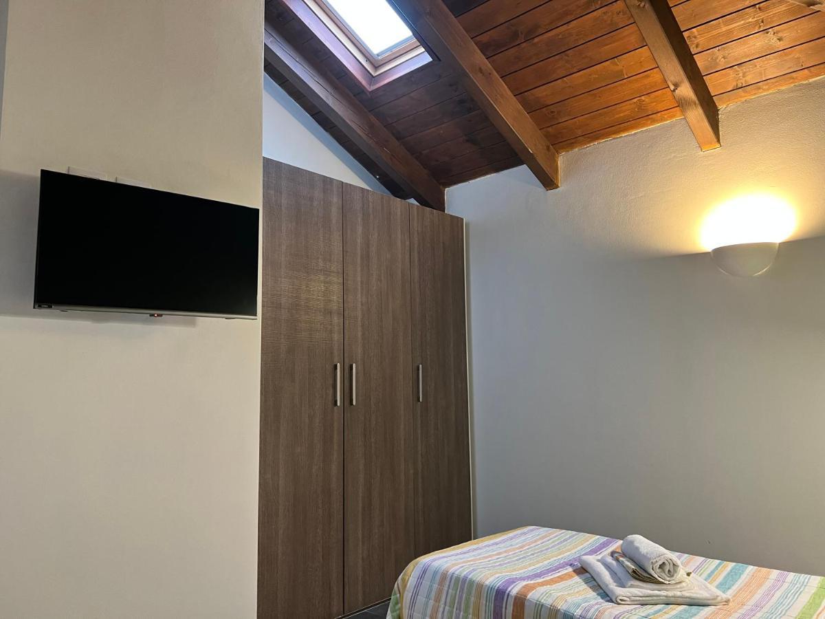 Bnbook Residence Matteotti Новара Екстериор снимка