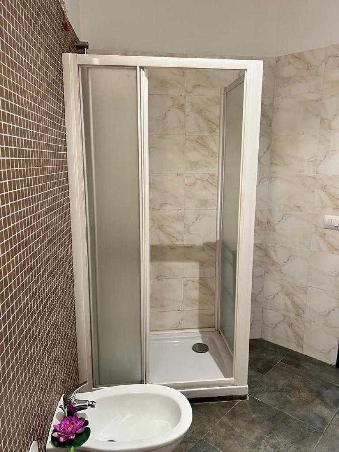 Bnbook Residence Matteotti Новара Екстериор снимка