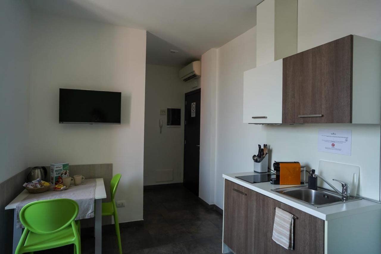 Bnbook Residence Matteotti Новара Екстериор снимка