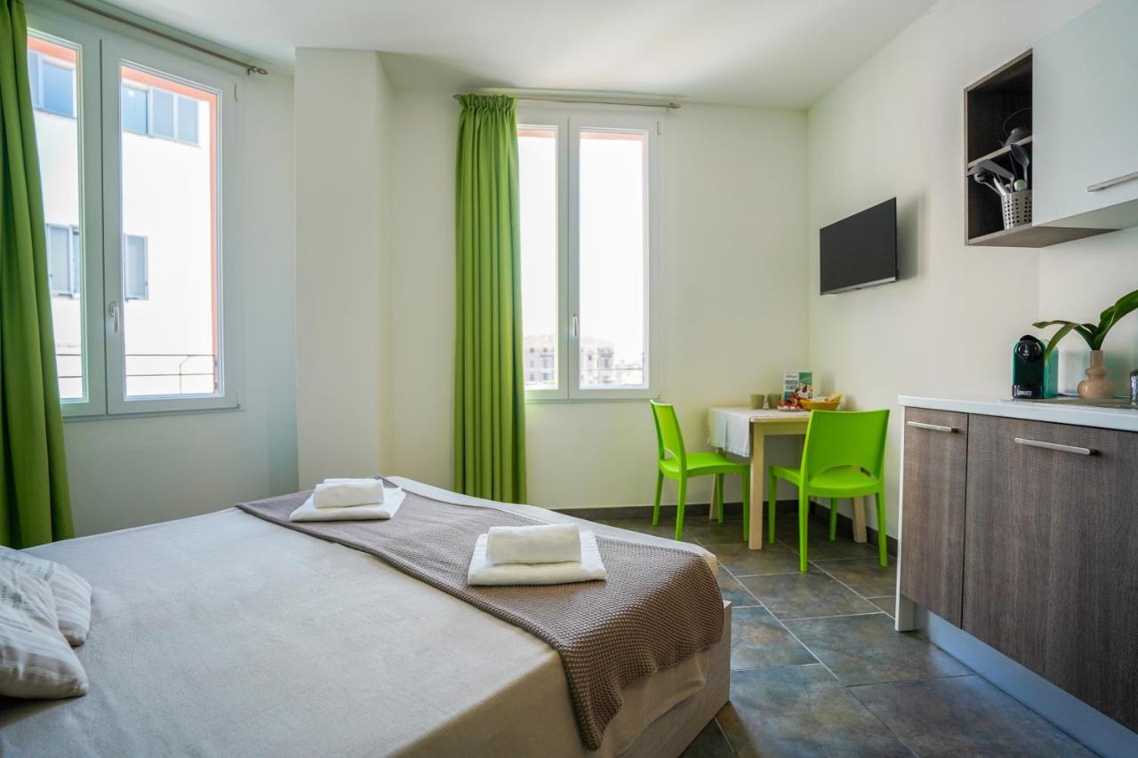 Bnbook Residence Matteotti Новара Екстериор снимка