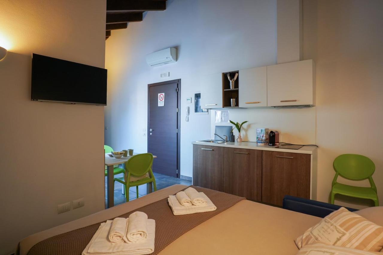 Bnbook Residence Matteotti Новара Екстериор снимка