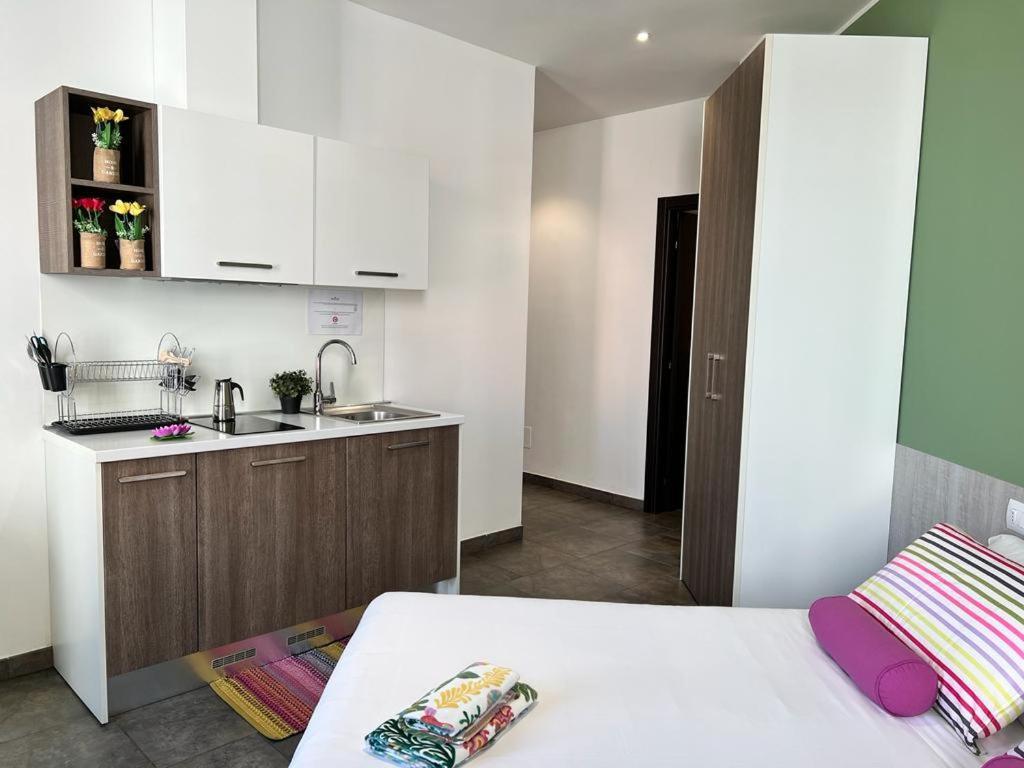 Bnbook Residence Matteotti Новара Екстериор снимка